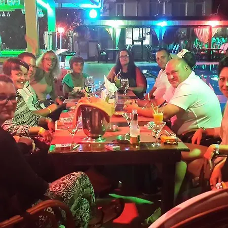 公寓式酒店 塞得奥里恩特公寓酒店 *