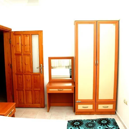Apart Otel Orientt 4*