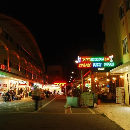 Orientt Apartmanhotel Side