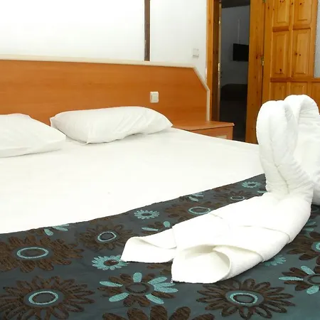 Aparthotel Orientt Side